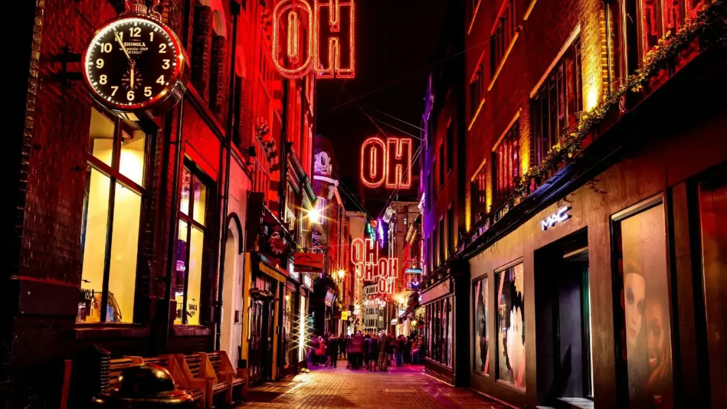 Where to Eat in Soho: 8 Restaurants That Never Disappoint